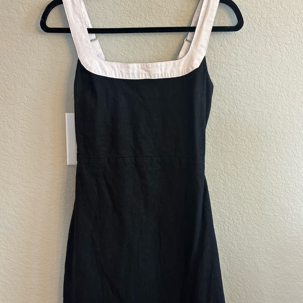Abercrombie & Fitch Black and White Mini Dress